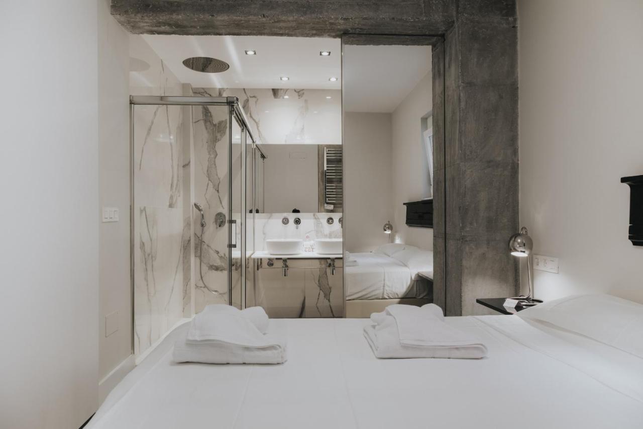 Six Apartments By Caleta Homes Malaga Luaran gambar