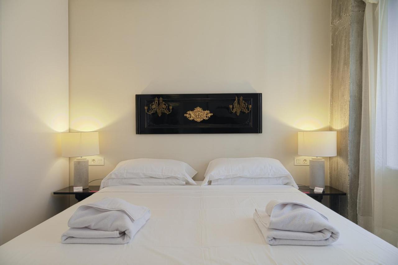 Six Apartments By Caleta Homes Malaga Luaran gambar