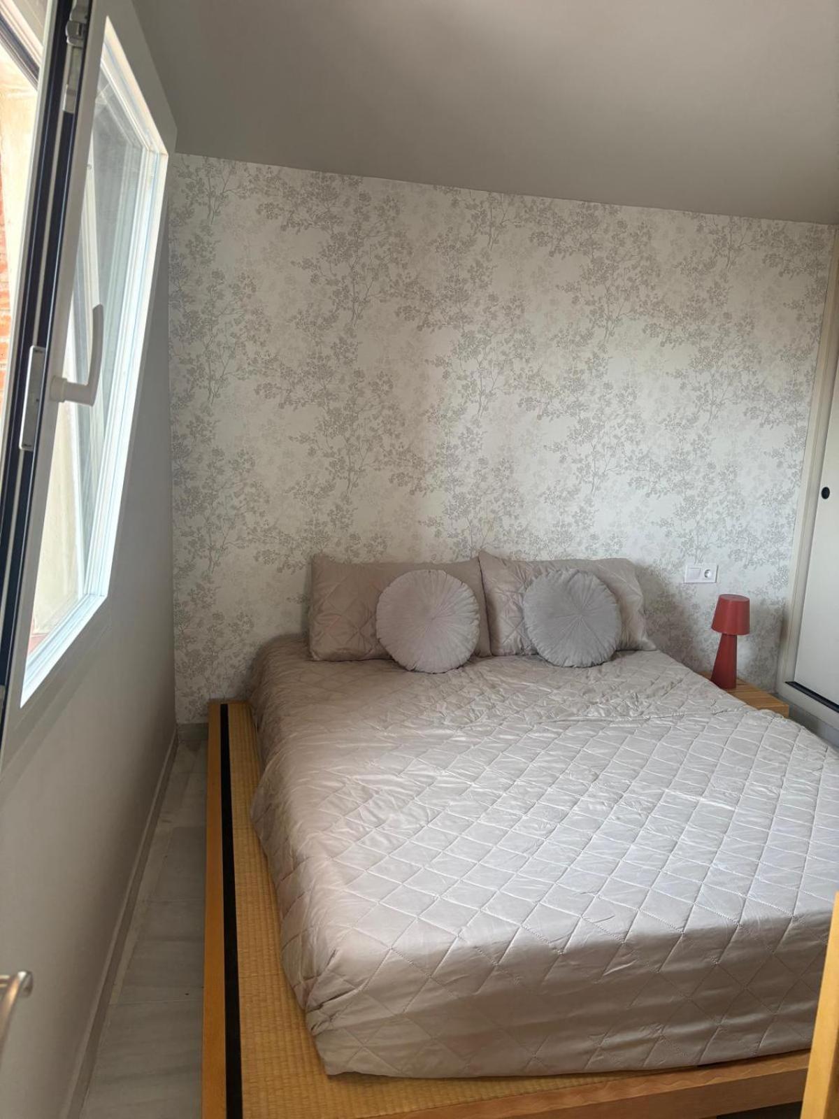 Six Apartments By Caleta Homes Malaga Luaran gambar