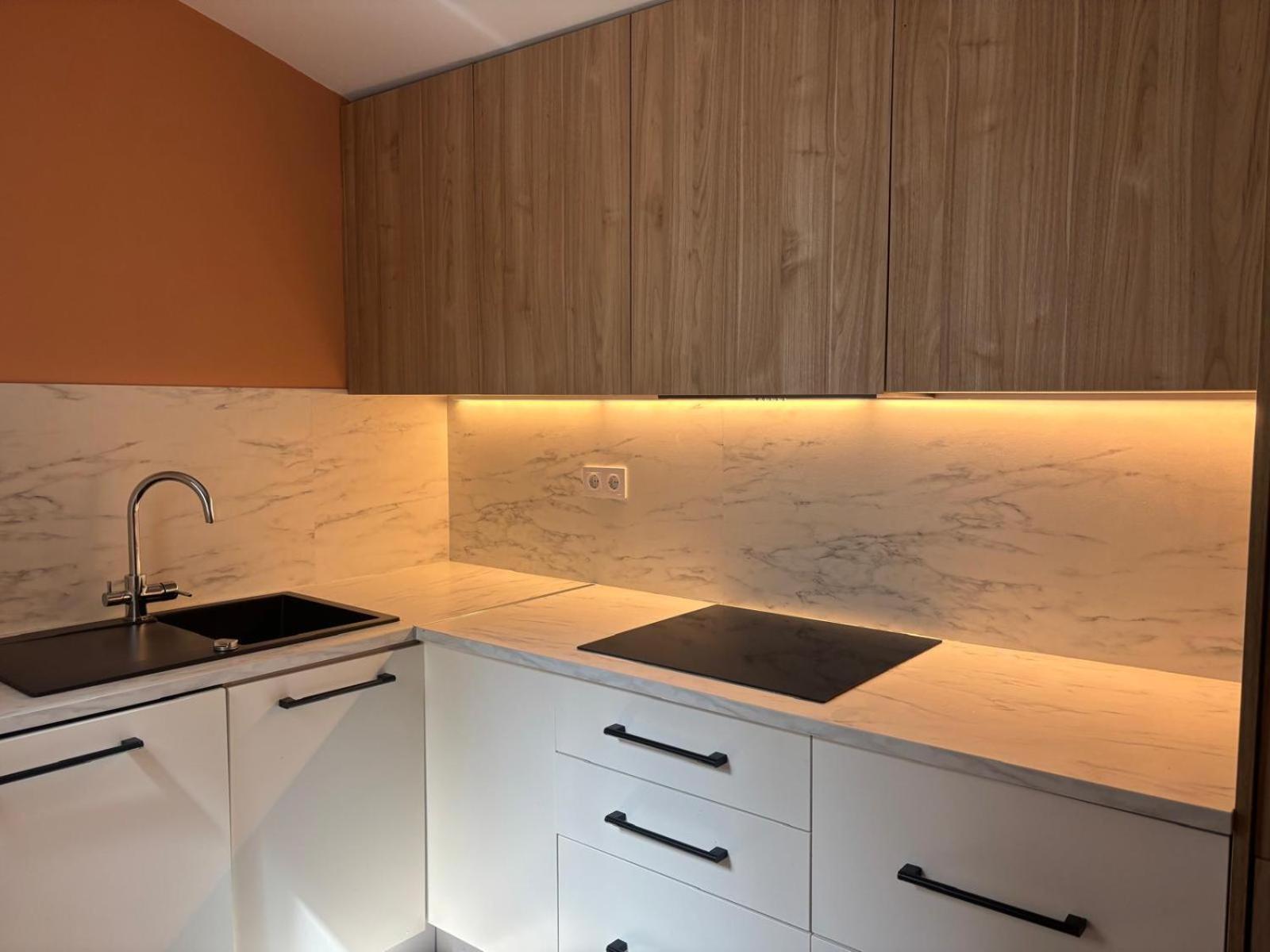 Six Apartments By Caleta Homes Malaga Luaran gambar